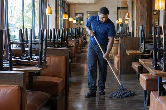 Restaurant Cleaning Services and Retail Store Cleaning in Warren, OH